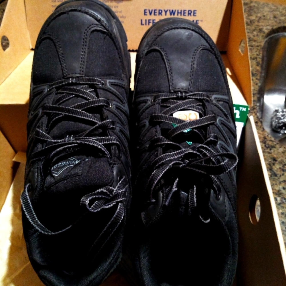 Workload safety shoes